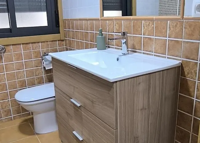 A Caniza アパート *