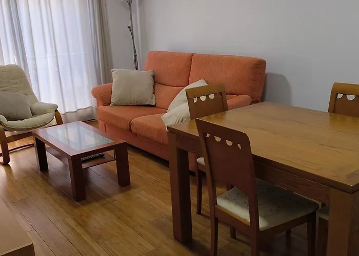 A Caniza アパート *